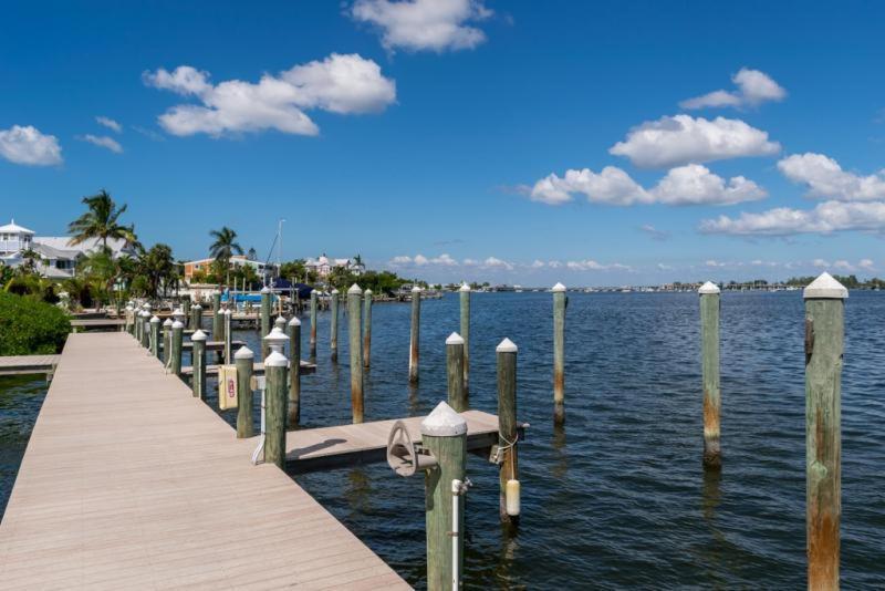 Coquina Moorings Three Bedroom Apartment, 106 Bradenton Beach Exterior photo